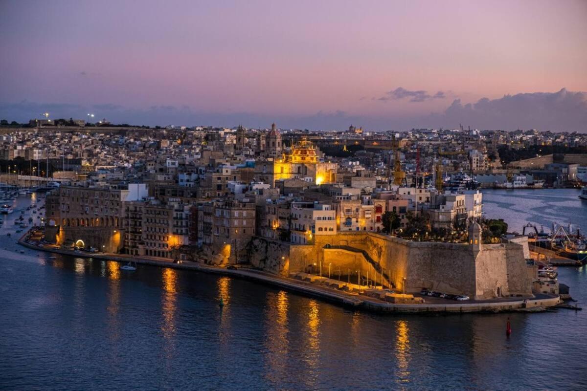The View Penthouse Apartman Cospicua Kültér fotó
